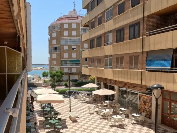 2-bedroom Apartment In Torrevieja, Spain (91 M²)