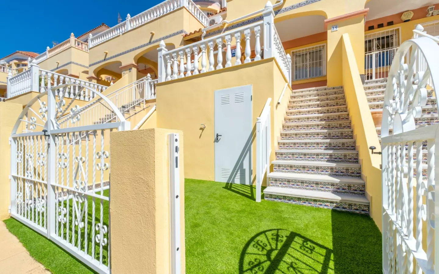 2-bedroom Townhouse In Orihuela Costa, Spain (75 M²)