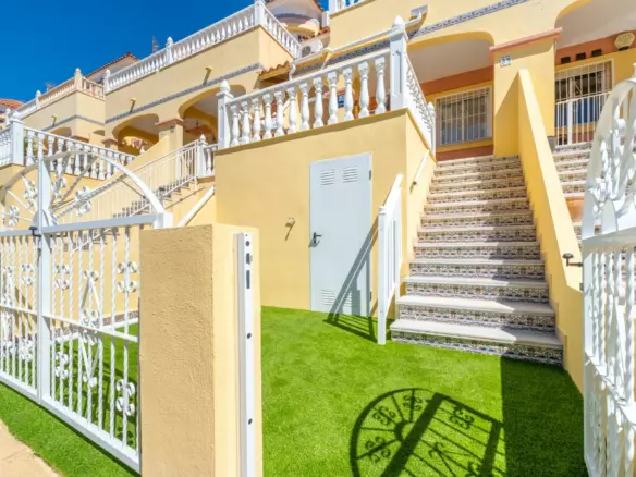 2-bedroom Townhouse In Orihuela Costa, Spain (75 M²)
