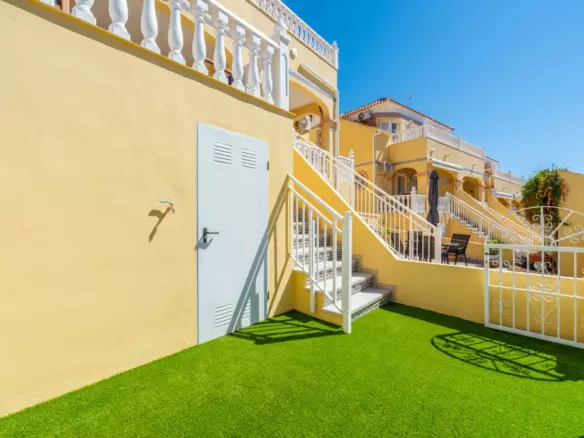 2-bedroom Townhouse In Orihuela Costa, Spain (75 M²)