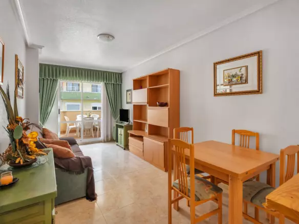 3-bedroom Apartment In Torrevieja, Spain (90 M²)