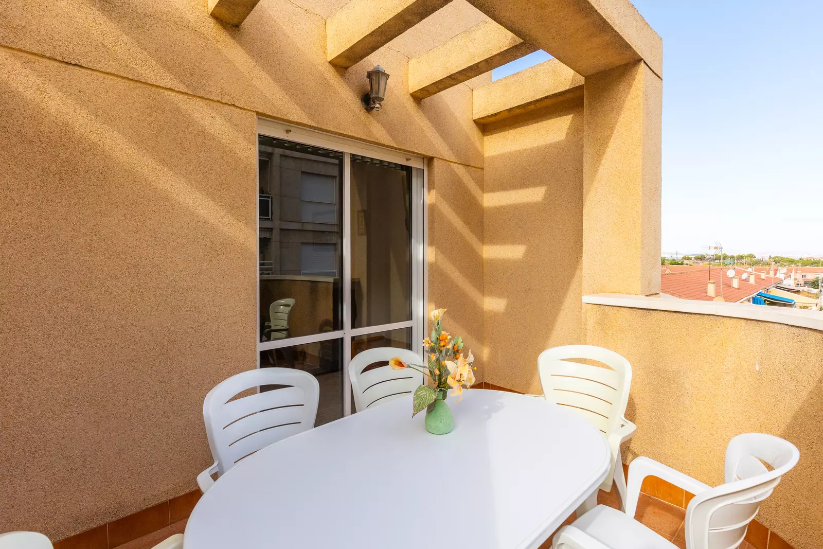 6aa7f6f3c1227_012024071207-8b5d1e 3-bedroom Apartment In Torrevieja, Spain (90 M²)