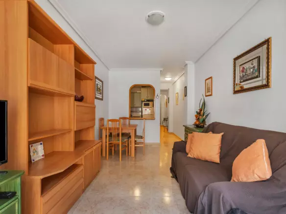 3-bedroom Apartment In Torrevieja, Spain (90 M²)