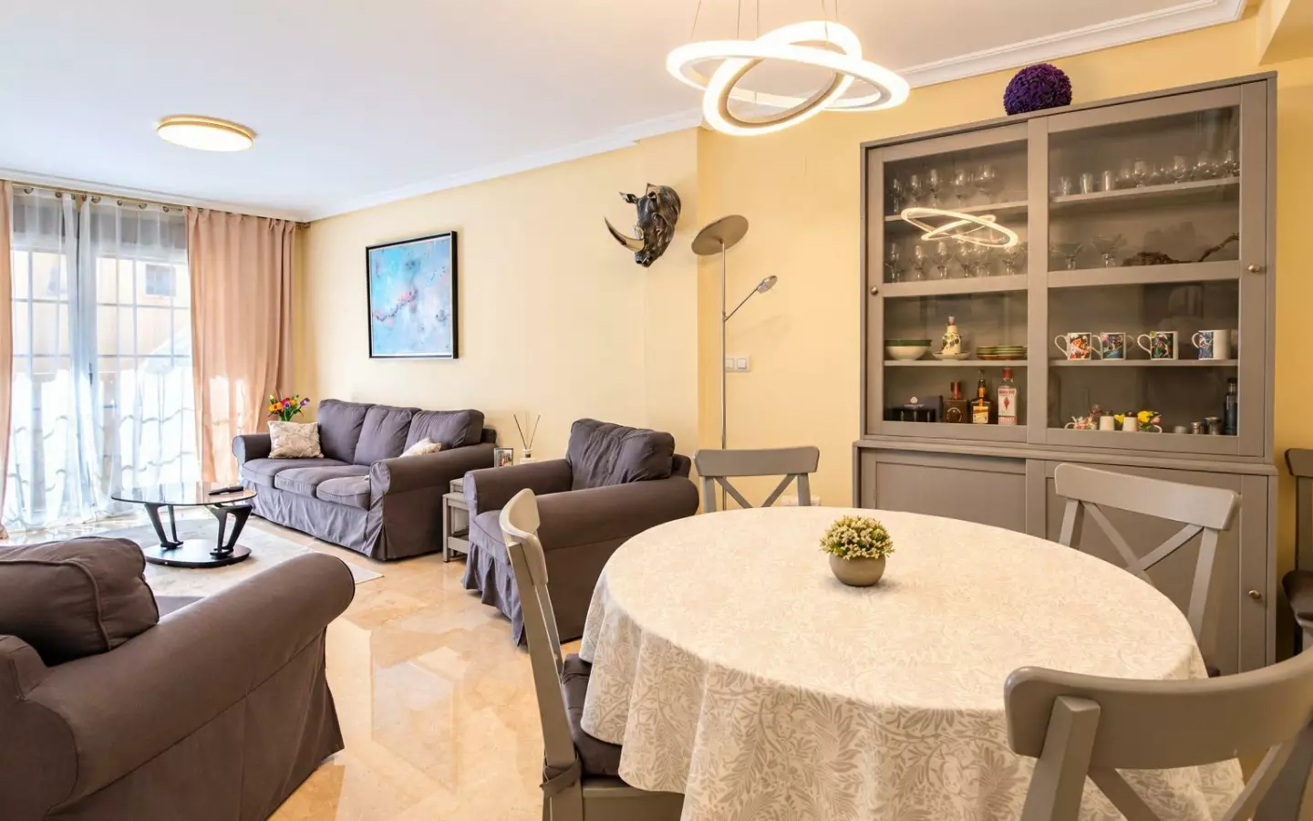 3-bedroom Apartment In Torrevieja, Spain (124 M²)