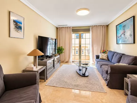 3-bedroom Apartment In Torrevieja, Spain (124 M²)