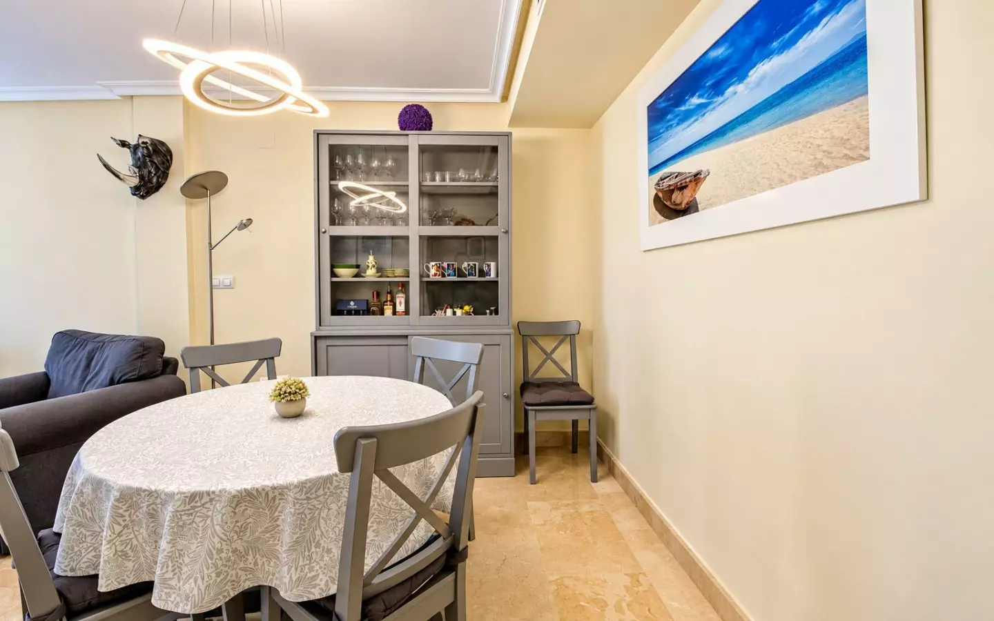 3-bedroom Apartment In Torrevieja, Spain (124 M²)