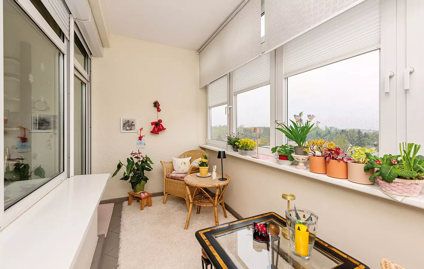 Above The Rooftops Of Berlin: 2.5 Rooms With A View Of The Tv Tower