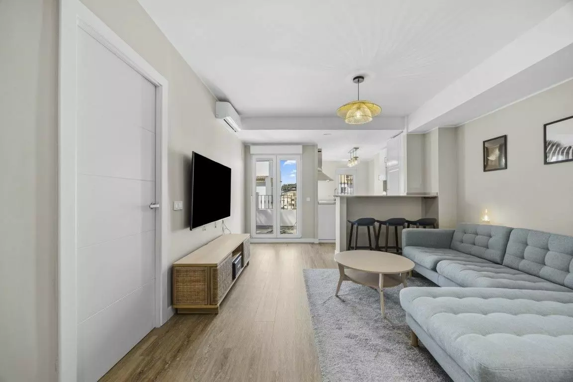 3-bedroom Apartment In Benalmádena, Spain (83 M²)