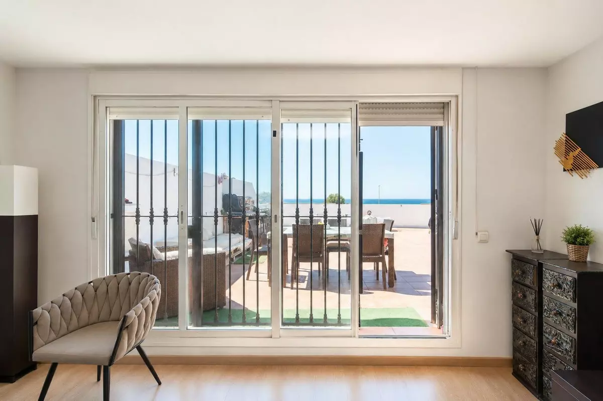 2-bedroom Apartment In Marbella, Spain (85 M²)