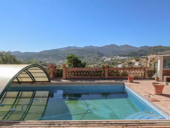 3-bedroom Villa In Guaro, Spain (222 M²)