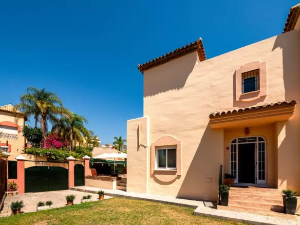 4-bedroom Villa In Marbella, Spain (200 M²)
