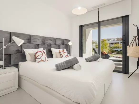 2-bedroom Apartment In Estepona, Spain (92 M²)