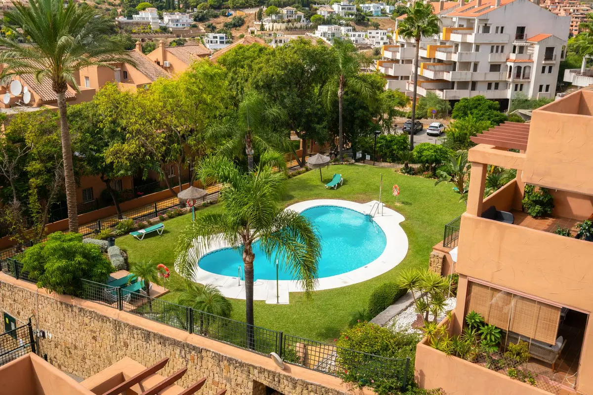 2-bedroom Apartment In Marbella, Spain (158 M²)