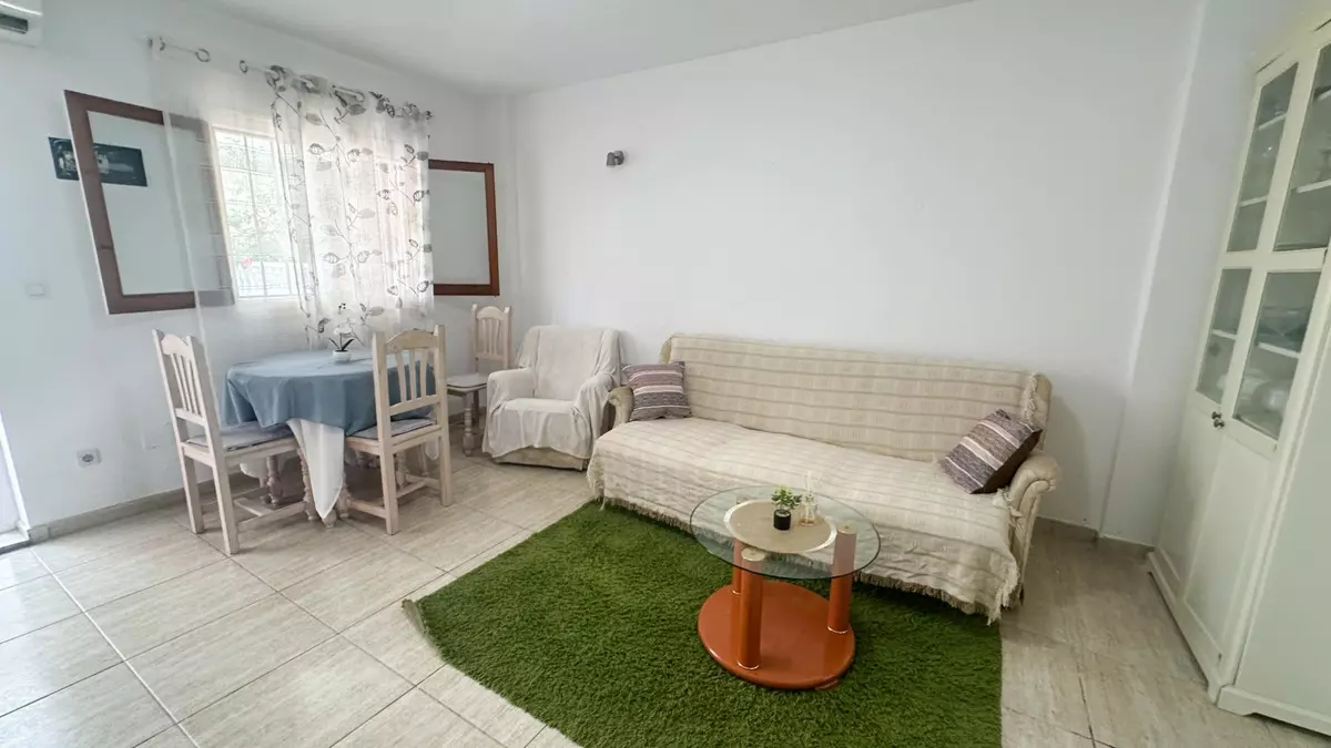 2-bedroom Apartment In Orihuela, Spain (52 M²)