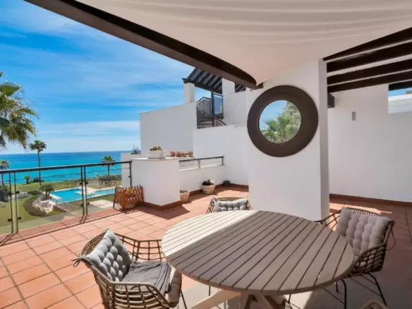2-bedroom Apartment In Casares, Spain (80 M²)