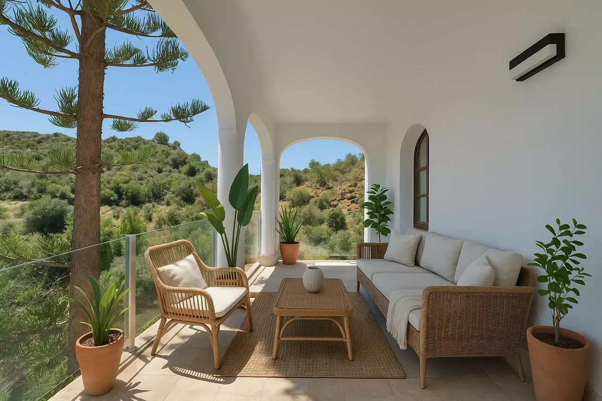 3-bedroom Villa In Marbella, Spain (379 M²)