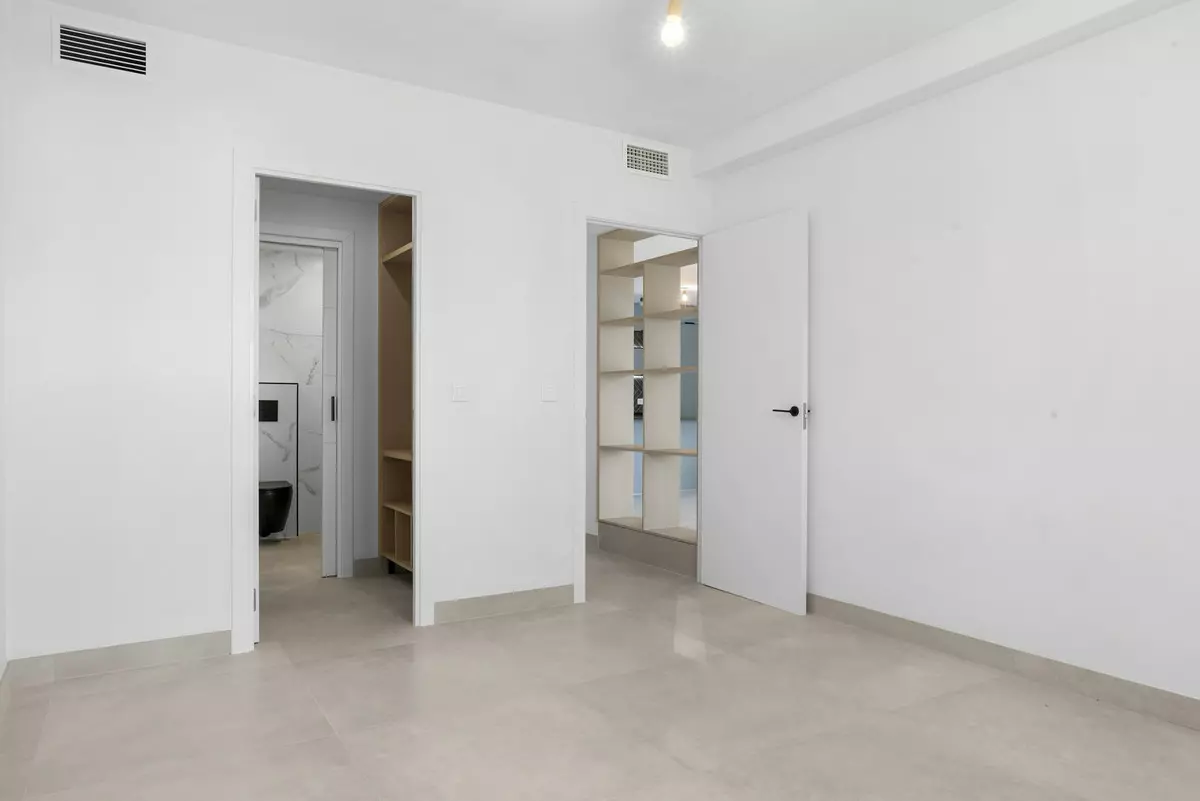 3-bedroom Apartment In Marbella, Spain (132 M²)