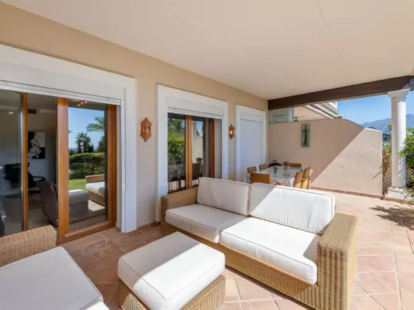 3-bedroom Town House In Estepona, Spain (186 M²)