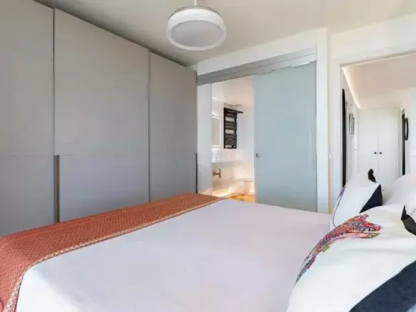 3-bedroom Apartment In Marbella, Spain (117 M²)