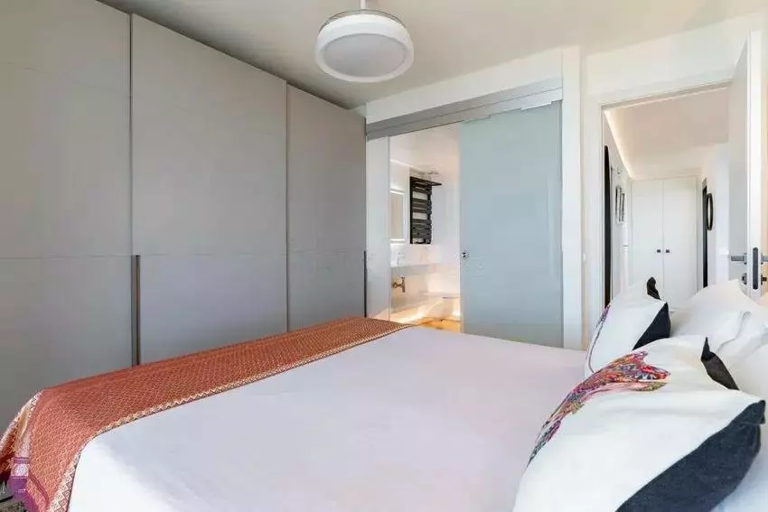 3-bedroom Apartment In Marbella, Spain (117 M²)