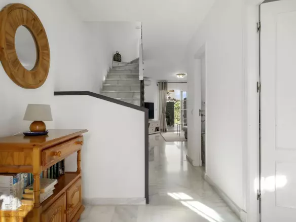 2-bedroom Town House In Estepona, Spain (107 M²)