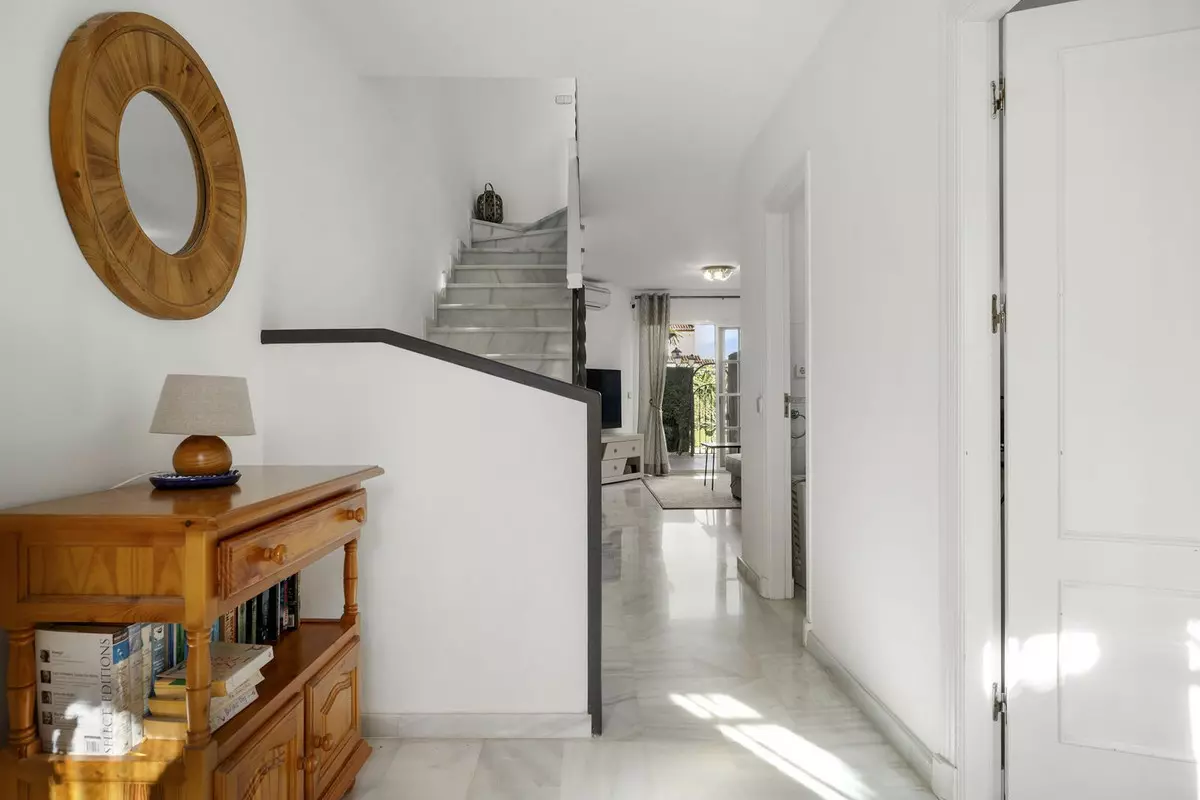 2-bedroom Town House In Estepona, Spain (107 M²)
