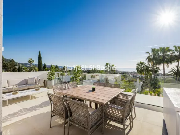 4-bedroom Villa In Marbella, Spain (421 M²)