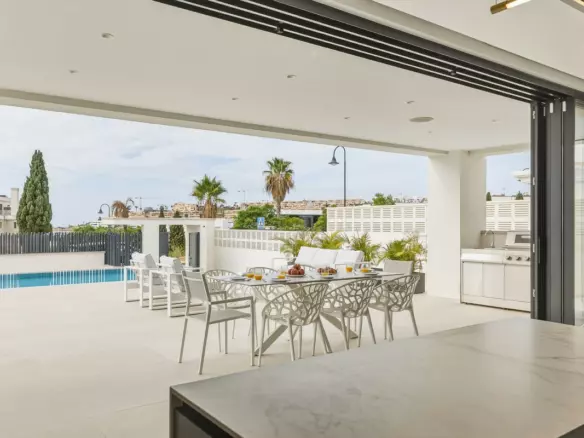 5-bedroom Villa In Mijas, Spain (420 M²)