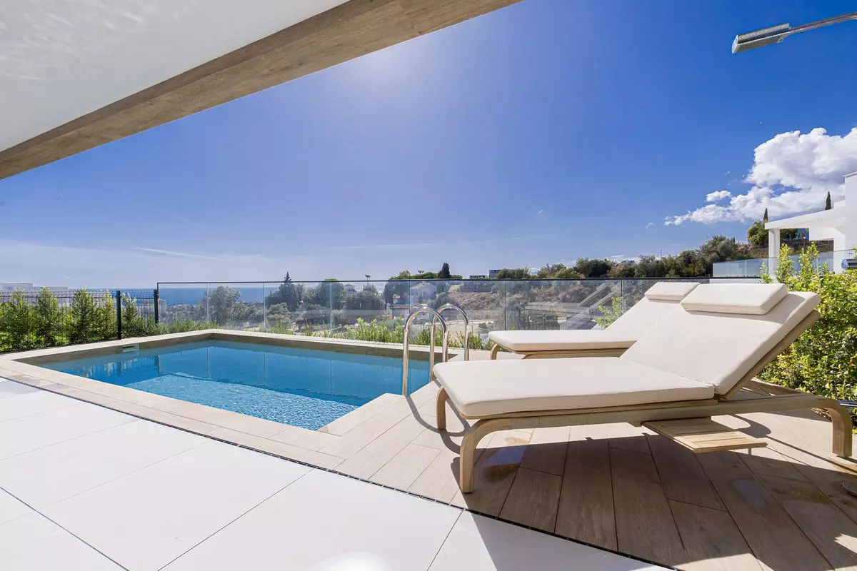 2-bedroom Apartment In Marbella, Spain (105 M²)