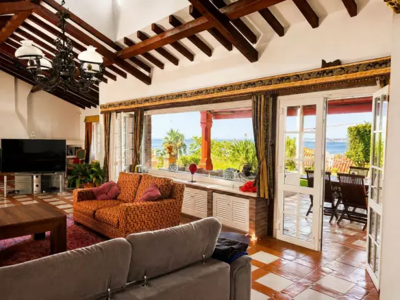 8-bedroom Villa In Benalmádena, Spain (885 M²)