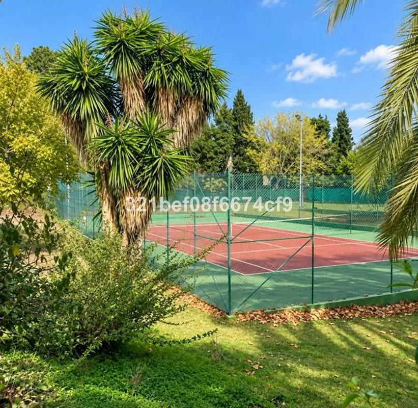1-bedroom Apartment In Estepona, Spain (58 M²)