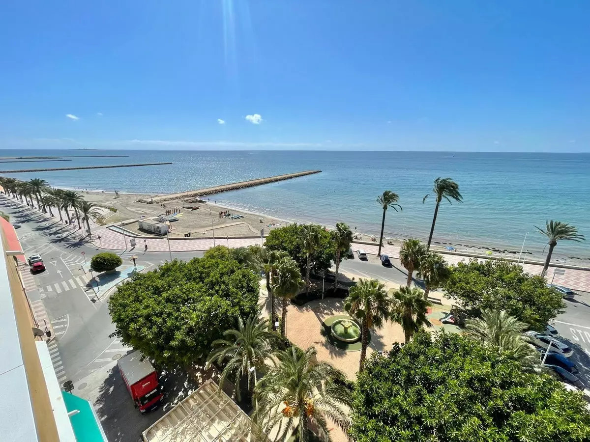 3-bedroom Apartment In Santa Pola, Spain (110 M²)