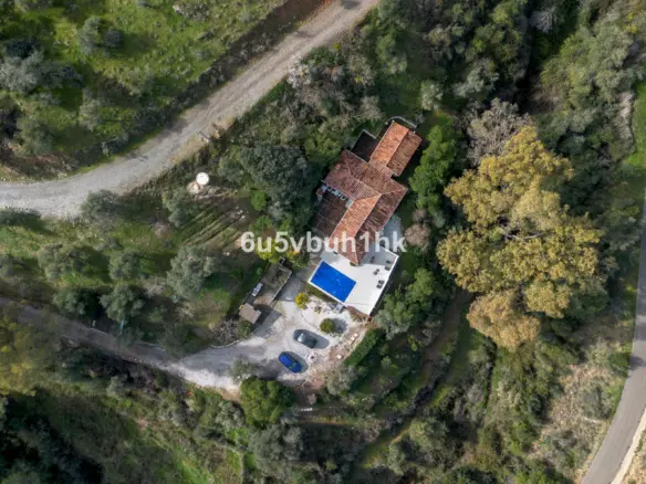 3-bedroom Country House In Alhaurín El Grande, Spain (223 M²)