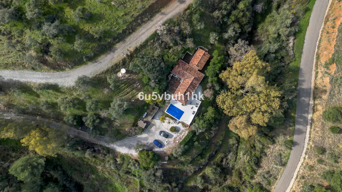 3-bedroom Country House In Alhaurín El Grande, Spain (223 M²)