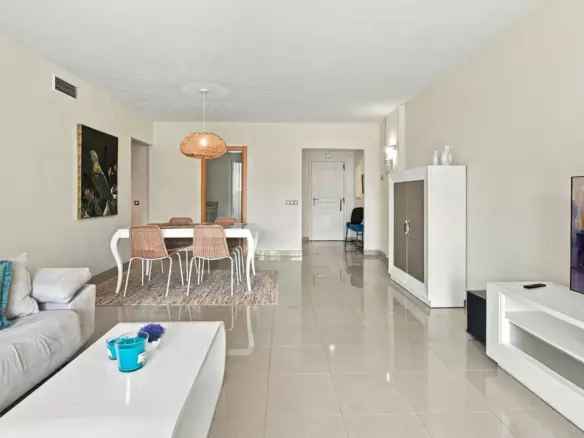 2-bedroom Apartment In Estepona, Spain (106 M²)