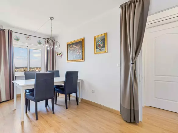 3-bedroom Apartment In Fuengirola, Spain (106 M²)