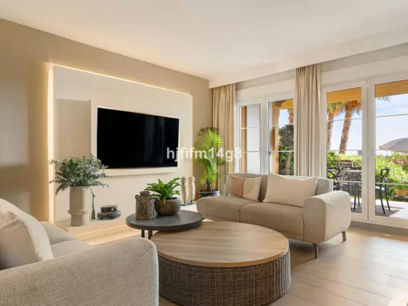 3-bedroom Apartment In Marbella, Spain (137 M²)