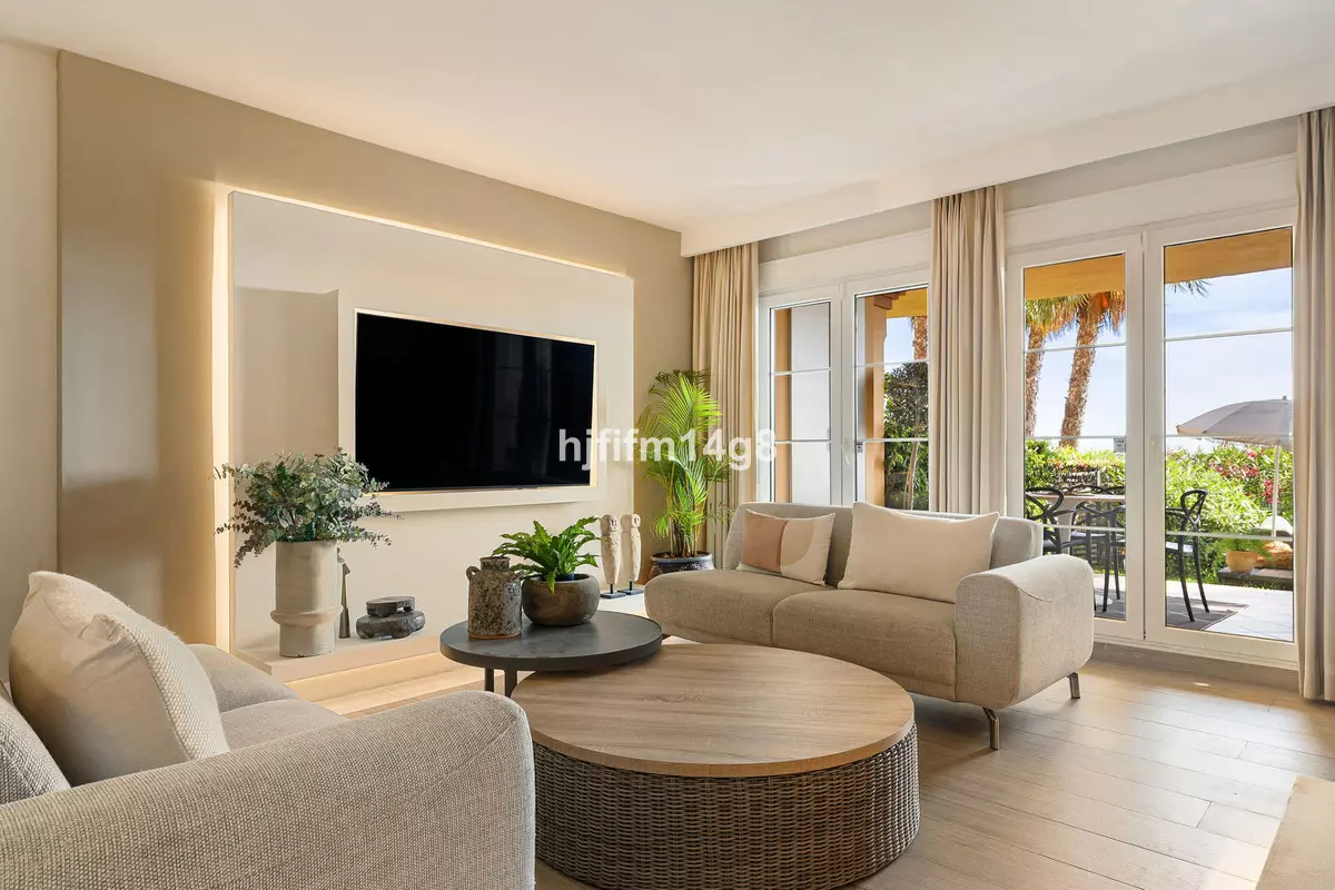 3-bedroom Apartment In Marbella, Spain (137 M²)