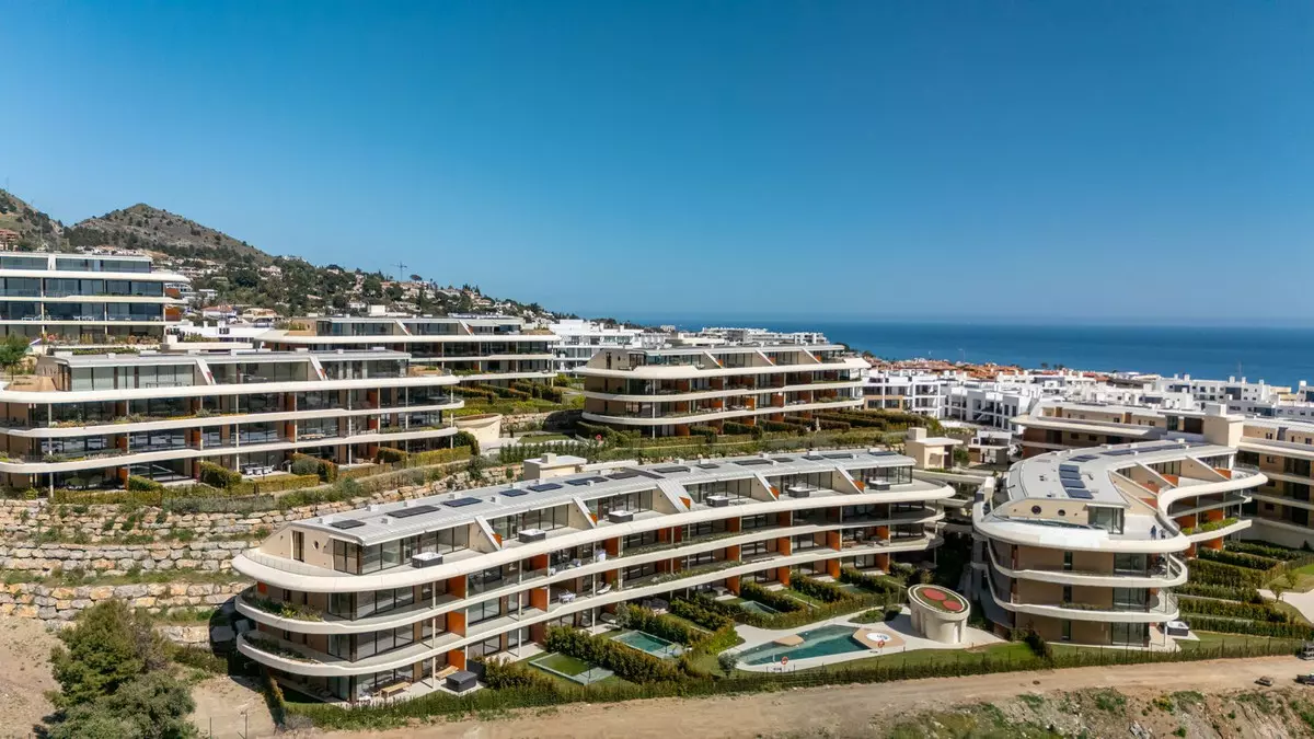 3-bedroom Apartment In Fuengirola, Spain (116 M²)