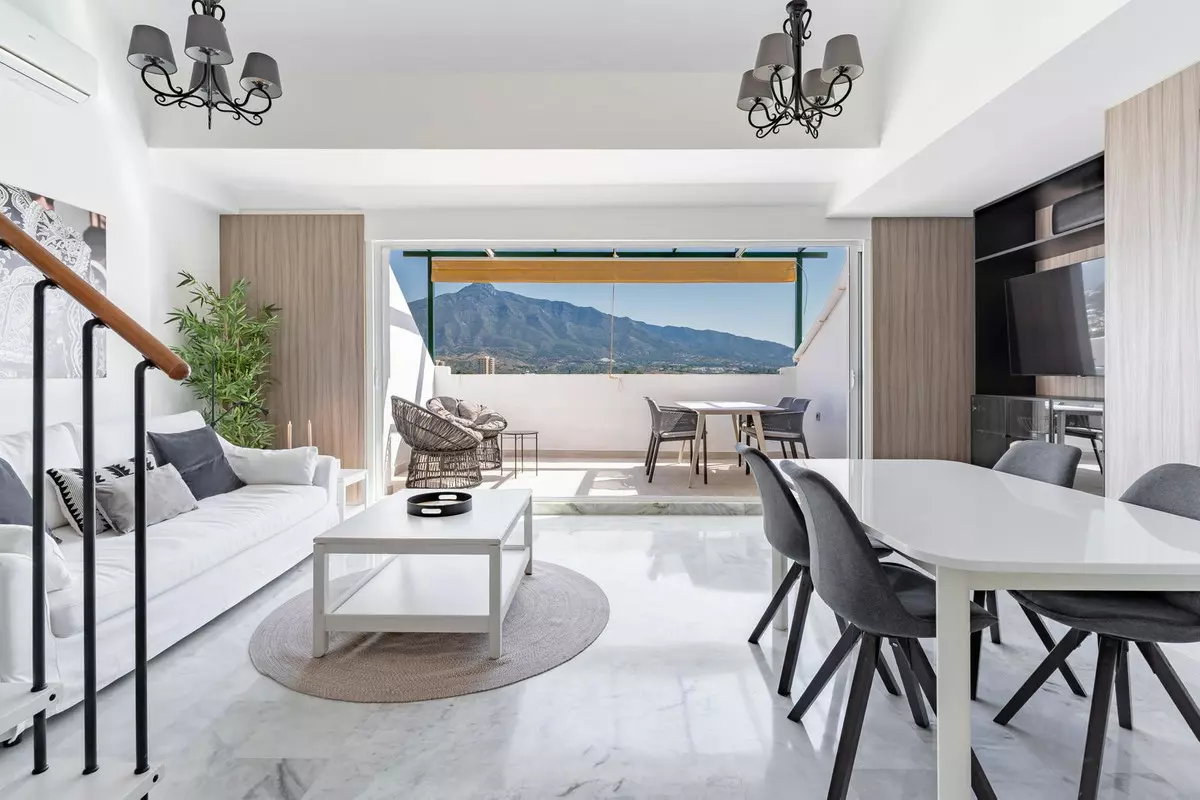 2-bedroom Apartment In Marbella, Spain (97 M²)