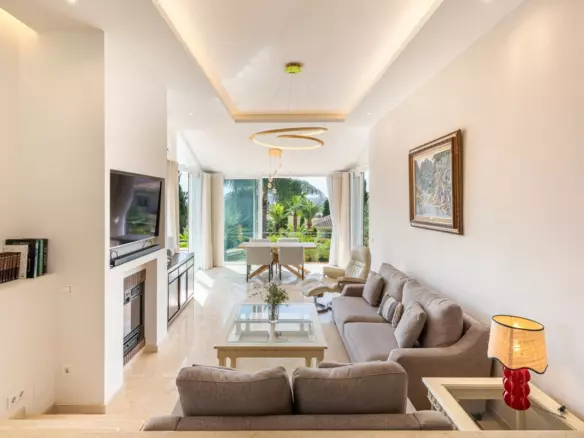4-bedroom Villa In Mijas, Spain (380 M²)