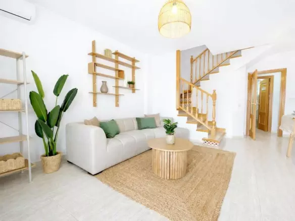 3-bedroom Town House In Orihuela, Spain (99 M²)