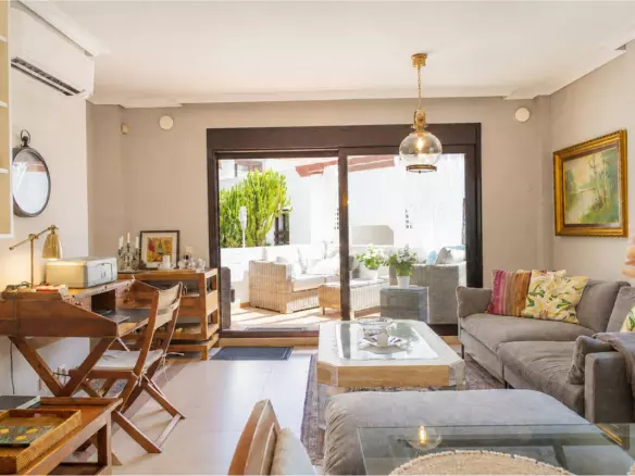 1-bedroom Apartment In Marbella, Spain (84 M²)
