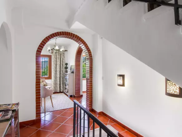 6-bedroom Country House In Canillas De Albaida, Spain (947 M²)
