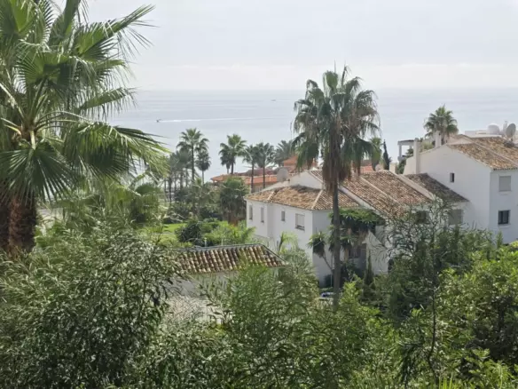 3-bedroom Apartment In Mijas, Spain (97 M²)