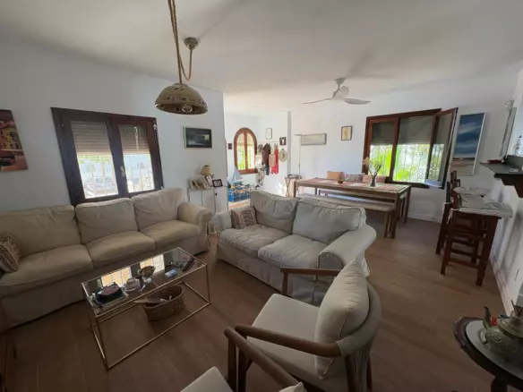 4-bedroom Villa In Torremolinos, Spain (210 M²)