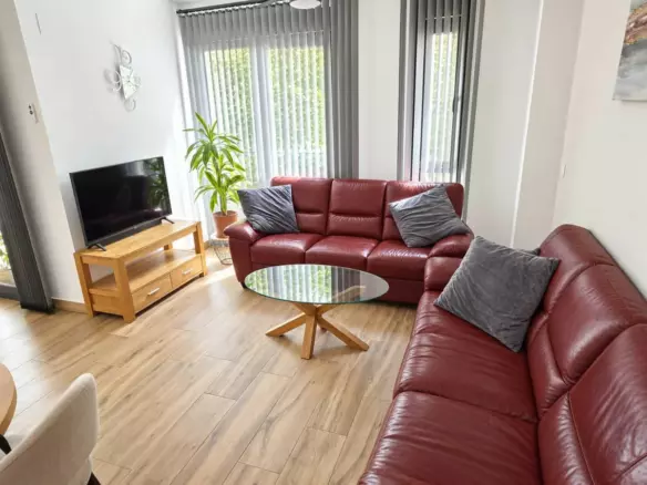 2-bedroom Apartment In Fuengirola, Spain (92 M²)