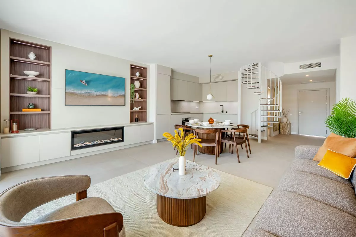 3-bedroom Apartment In Estepona, Spain (193 M²)