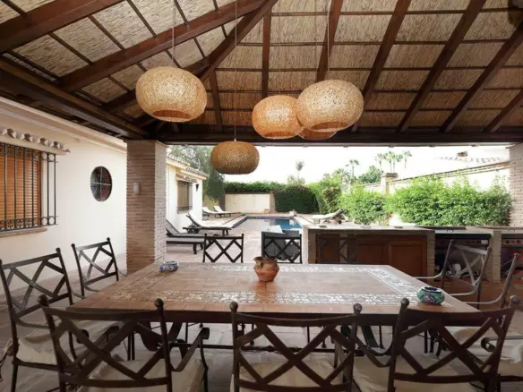 4-bedroom Villa In Estepona, Spain (177 M²)