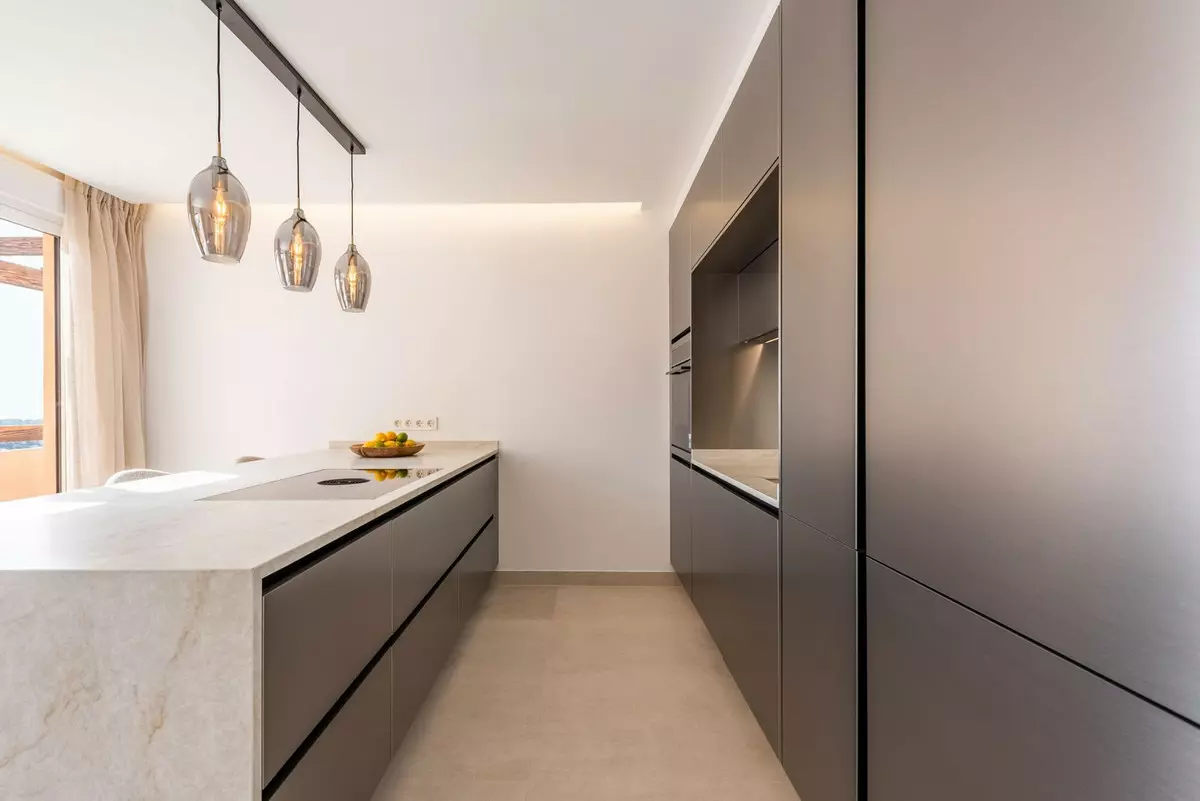 2-bedroom Apartment In Estepona, Spain (88 M²)